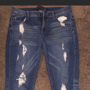 Express Mia distressed jeans 10R